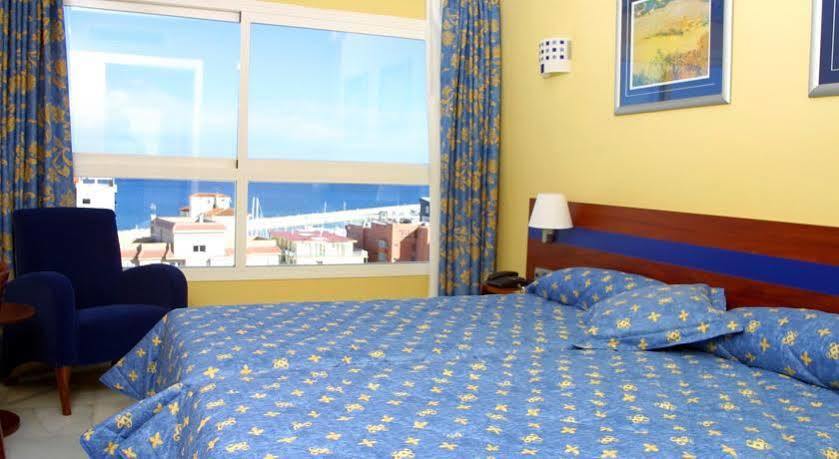 Apartamentos Turisticos Biarritz - Bloque I Гандия Екстериор снимка